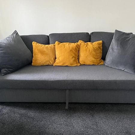 Castle Court Apartment Лондон Экстерьер фото