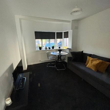 Castle Court Apartment Лондон Экстерьер фото