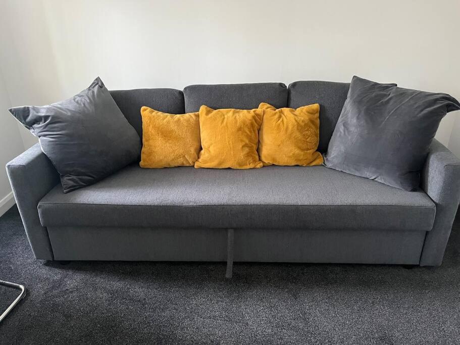Castle Court Apartment Лондон Экстерьер фото